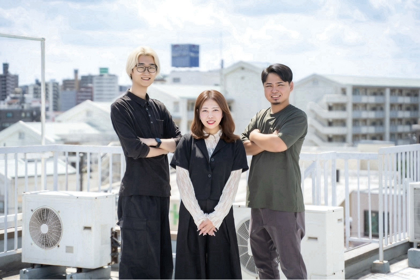 働く社員の様子